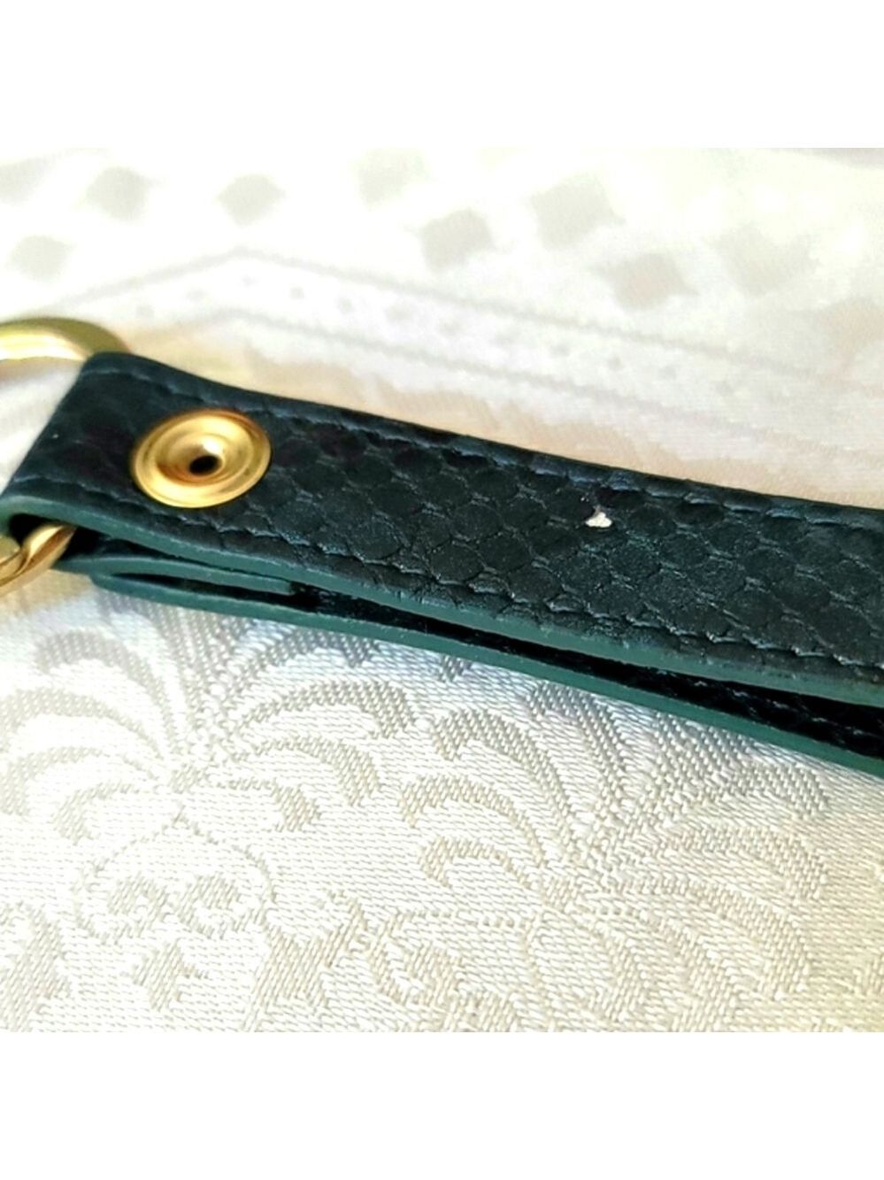 Marc Jacobs Gold Color Keyring - Picture 6 of 6